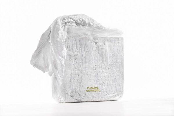 Pezzame per pulizia Interno balletta da 10 kg aperta di lenzuola bianche